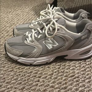New Balance 530 Gray and White Running Shoes